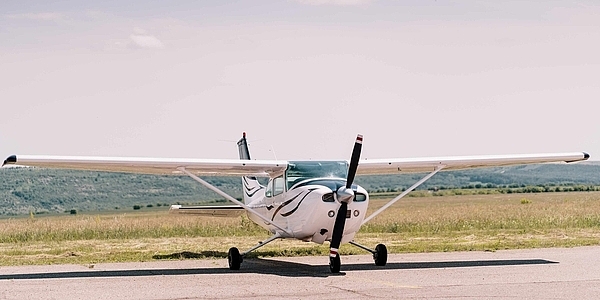 Should You Use Soft Water to Wash Your Airplane Exterior?